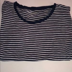 Aeropostale stripped t-shirt